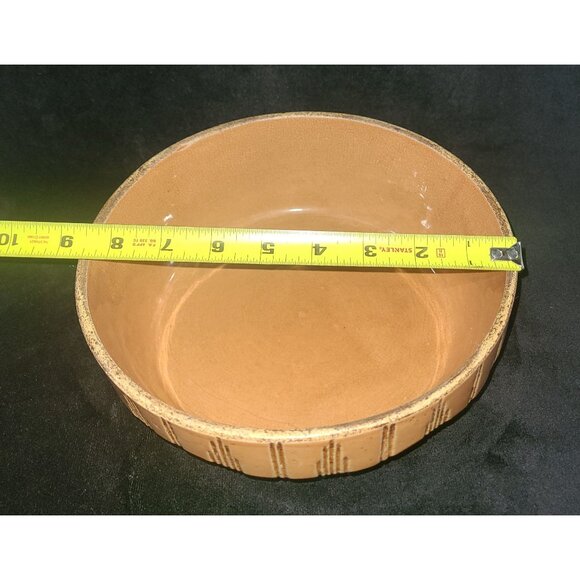 Watt Pottery Moon & Stars casserole, Dutch oven - Picture 10 of 10